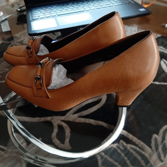 Ladies shoes - Picture 4 of 8